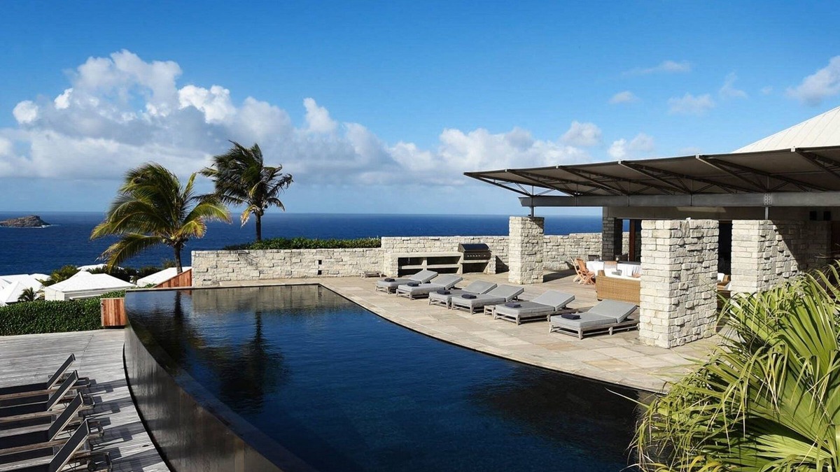 Pointe Milou Villa | Danse des Etoiles Luxury villa