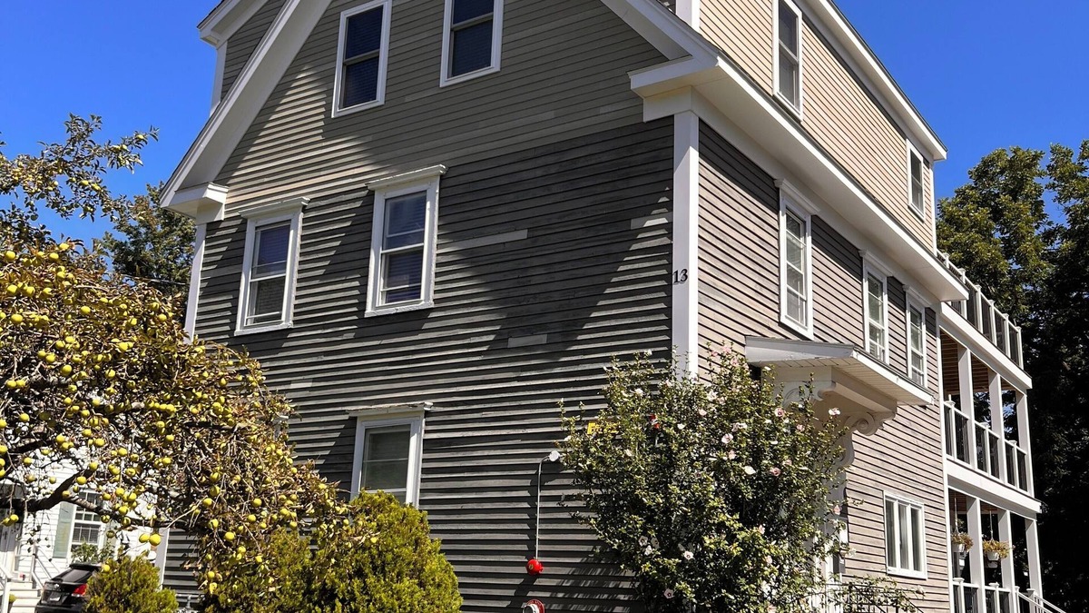 Danvers Apartment | Danvers spacious apt near Salem historic witch town Mall/Hospital