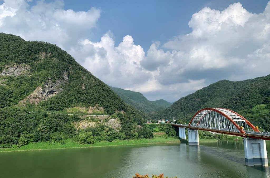 Danyang House | Danyang Rio 127 Guesthouse River View