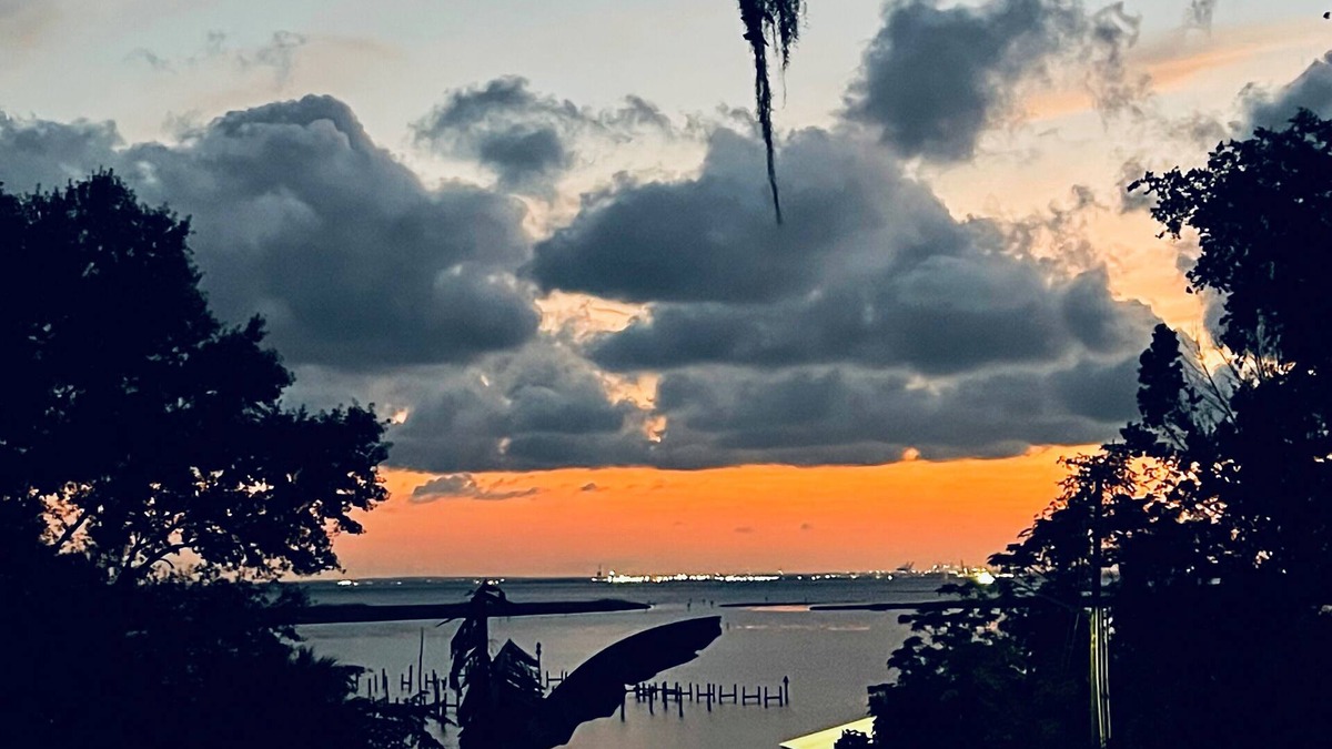 Daphne Condo | DAPHNE - MOBILE BAY CONDO - Great location