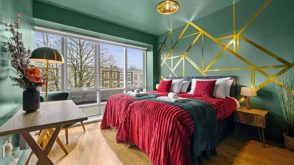Finsbury Park Apartment | Dapper Suite in bustling Holloway, Islington