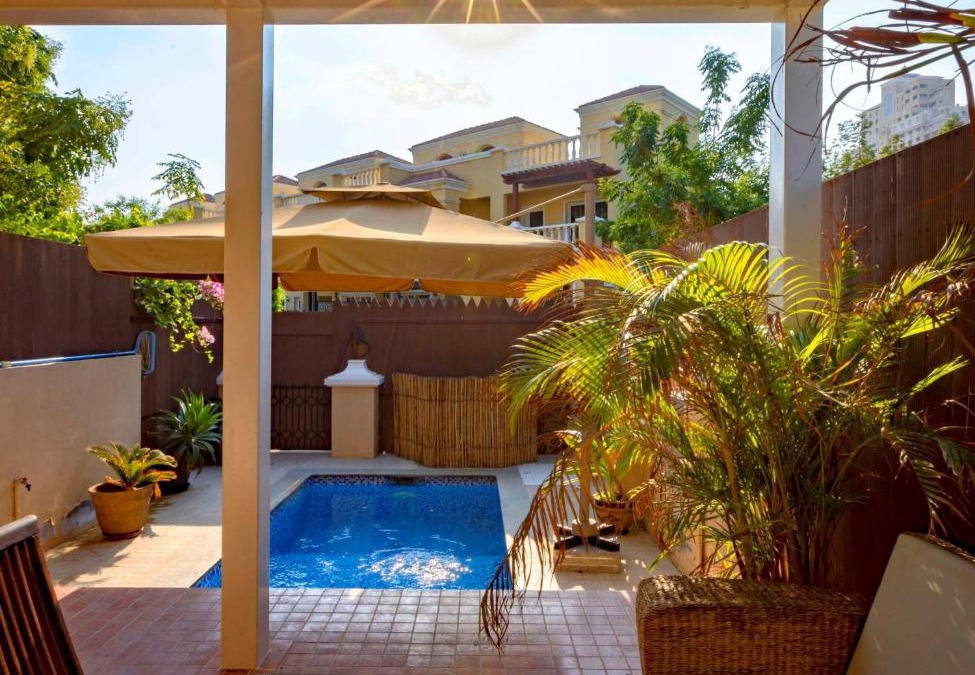Al Hamra Village House | Dar 66 Plunge Pool Resort Townhouses