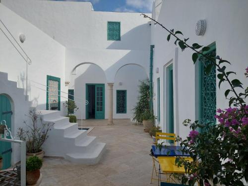 Rades House | Dar Valou