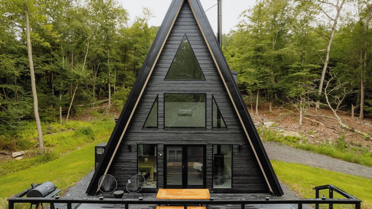 Pond Eddy House | Darby A-Frame: Upstate Retreat with Sauna!