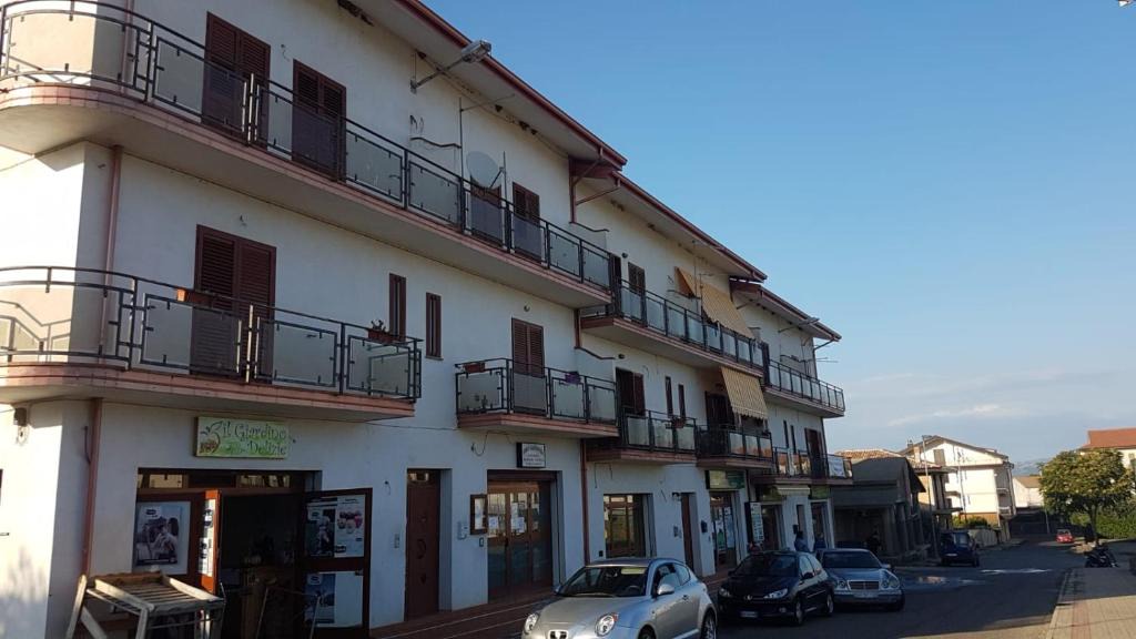Torano Castello Apartment | Darius Palace