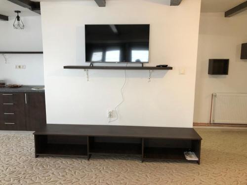 Novaci Apartment | Darius Room