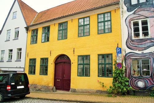 Flensburg Apartment | Das Gelbe Haus - Drei besondere Ferienwohnungen