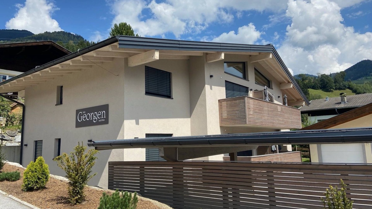 Gries Apartment | Das Georgen, Kitzsteinhorn by Interhome