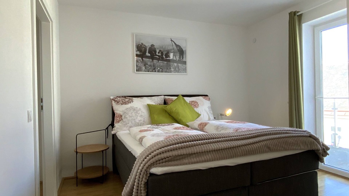Leopoldstadt Apartment | Das Kunsthaus und das Hundertwasserhaus Nebenan | HG26