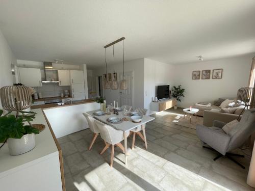Nordhorn Apartment | Das Vechtedomizil - Stilvolle Erdgeschosswohnung mit Sauna, Whirlpool