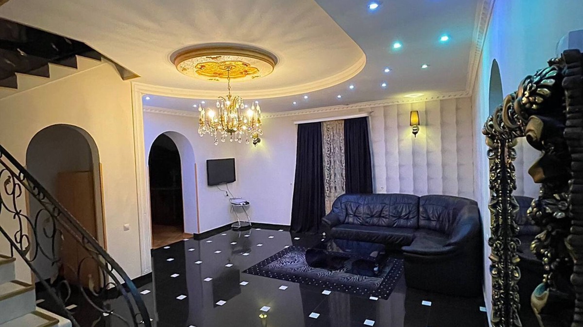 Saburtalo Apartment | David l apartments