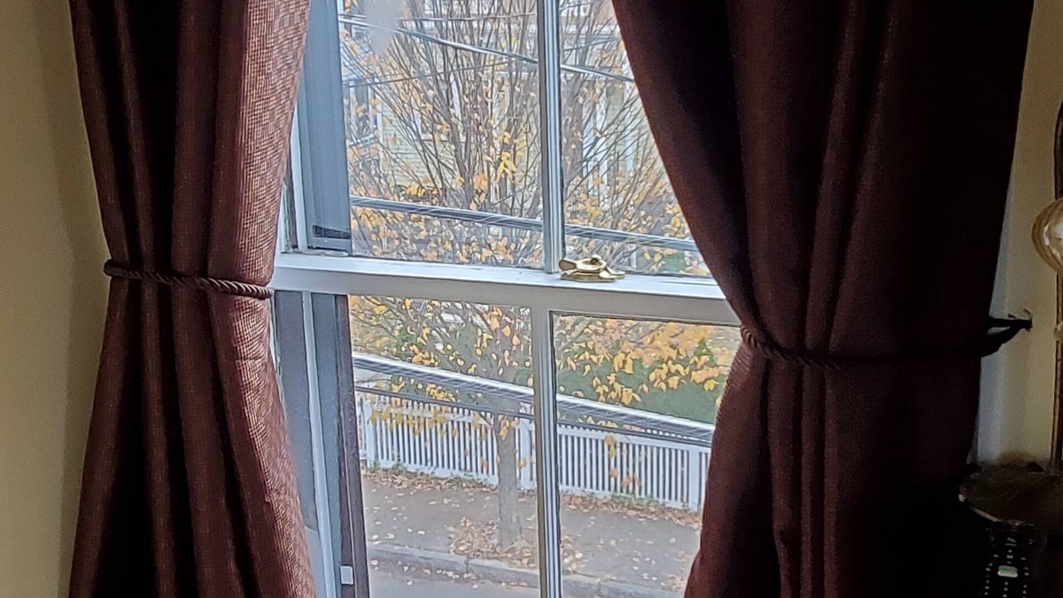 Somerville House | Davis Square Inn