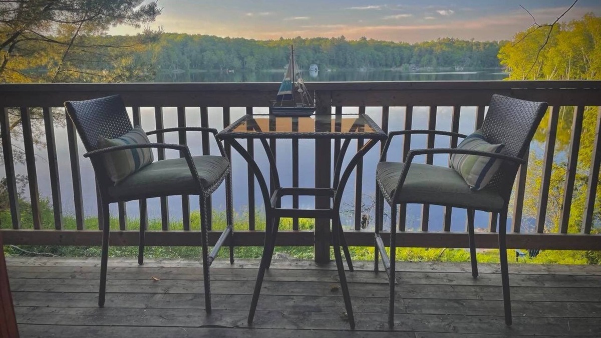 Muskoka Lakes Cottage | Day Dreamer! (#5 Muskoka Lake Cottages)