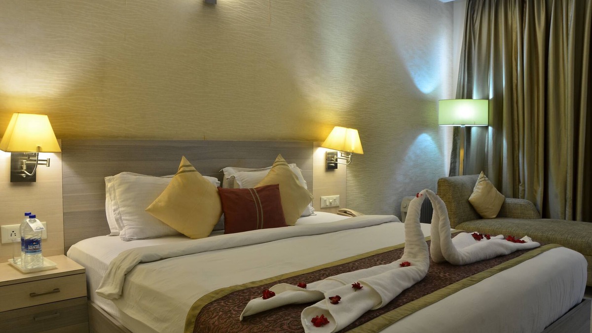 Shahjahanpur Hotel | Days Hotel by Wyndham Neemrana Jaipur Highway