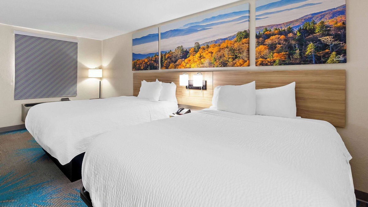 Brownsville Hotel | Days Inn by Wyndham Brownsville