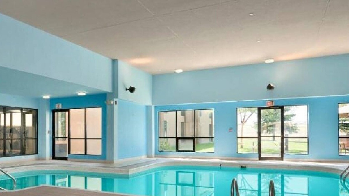 Fargo Hotel | Days Inn by Wyndham Fargo/West Acres
