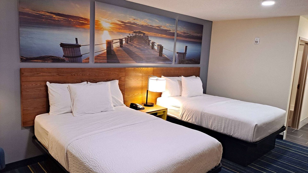 Grayson Hotel | Days Inn by Wyndham Grayson