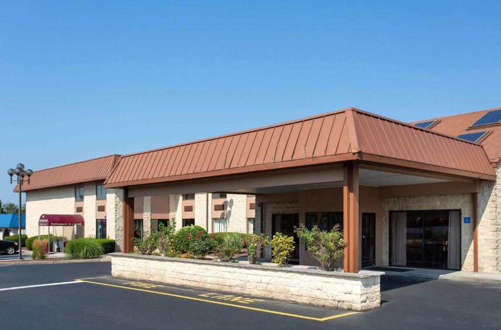 Hillsborough Hotel | Days Inn by Wyndham Hillsborough
