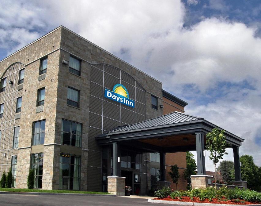Saint-Nicolas Hotel | Days Inn by Wyndham Levis