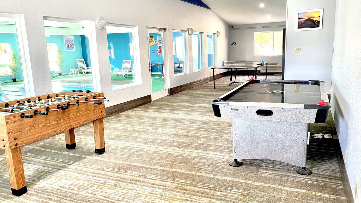 Osage Beach Hotel | Days Inn by Wyndham Osage Beach Lake of the Ozarks