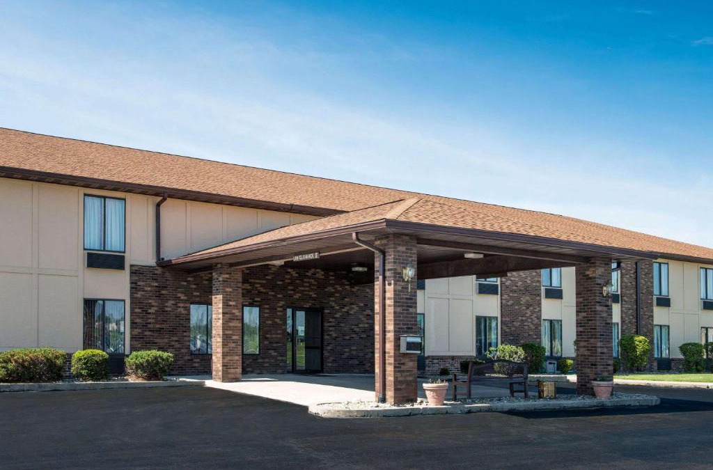 Mitchell Hotel | Days Inn by Wyndham Pontoon Beach