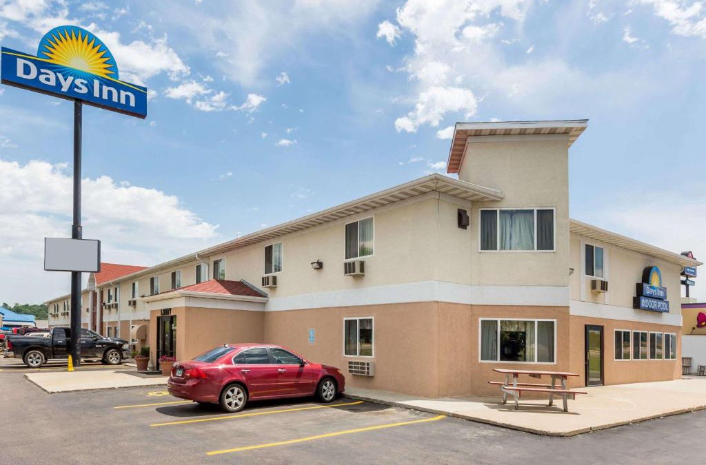 Sioux City Hotel | Days Inn by Wyndham Sioux City