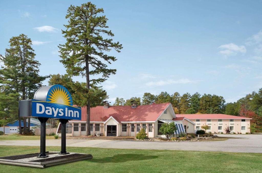 Silver Lake Hotel | Days Inn by Wyndham Tamworth