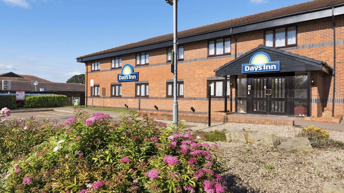 Chesterton Green Hotel | Days Inn by Wyndham Warwick South M40