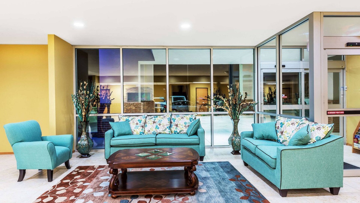 El Dorado Hotel | Days Inn & Suites by Wyndham El Dorado