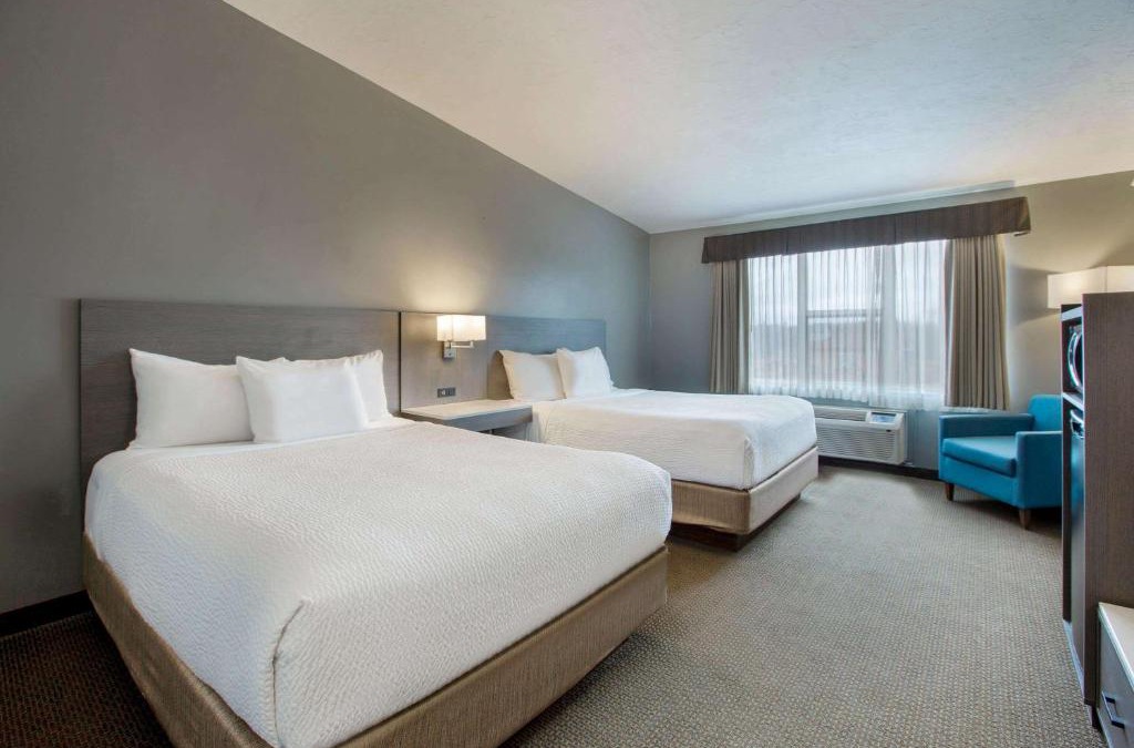 Moncton Hotel | Days Inn & Suites by Wyndham Moncton