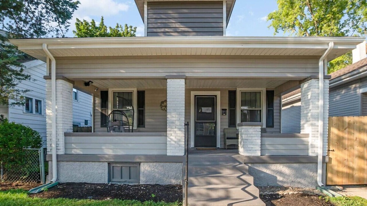 Lindenwald House | Dayton Street Sports Haven - 3 Bed 2 Bath Sleeps 8