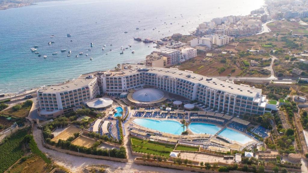 Għadira Resort | db Seabank Resort + Spa All Inclusive