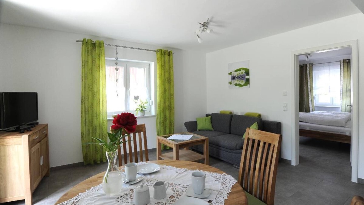Staffelstein Apartment | Gemütliches Feriendomizil (49qm) mit kostenfreiem WLAN und Garten