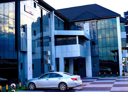 Benin City Hotel | DE-EMMALIZ HOTELs