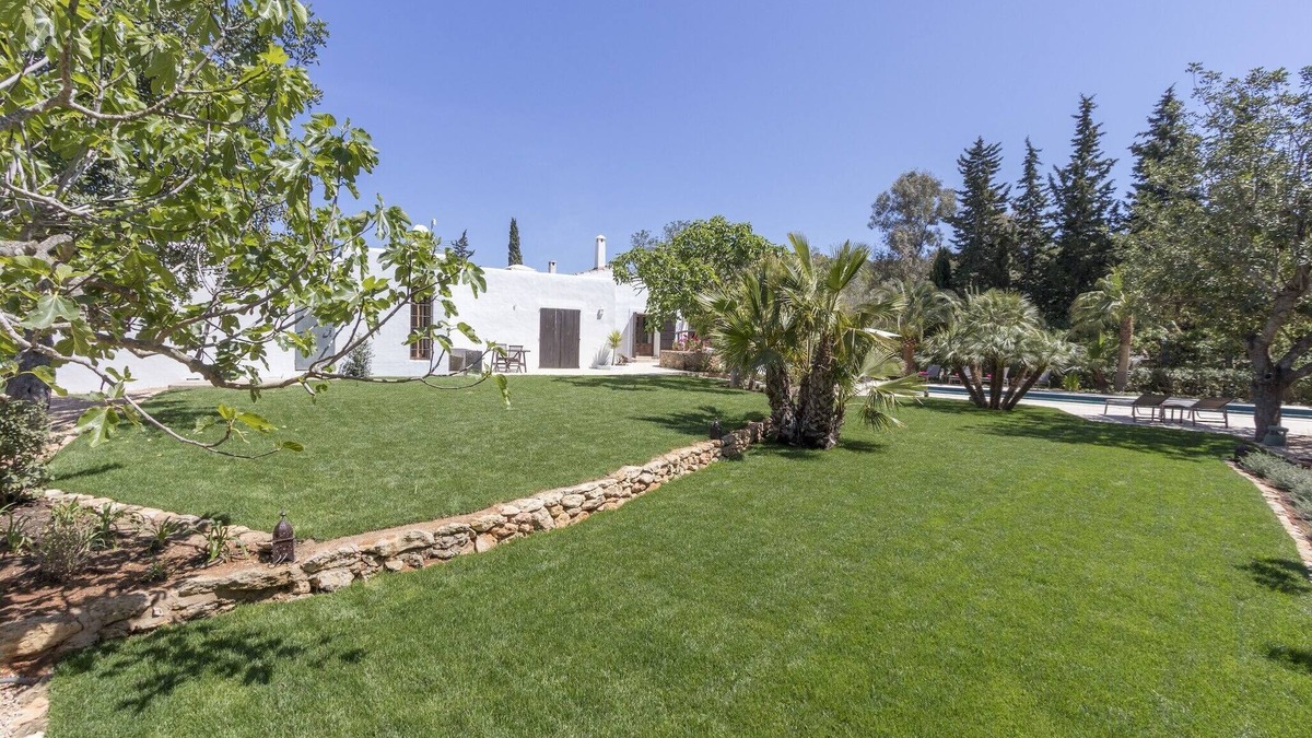 Sant Joan de Labritja Villa | Delightful Restored Ibizan Finca | 4 Bedrooms | Finca Bonito | Outdoor Chill.