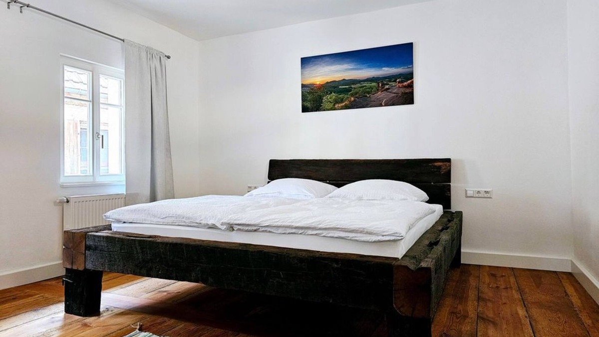 Ilbesheim Bed & Breakfast | Ferienwohnung "zum Emma" - Weingut Gästehaus Hechtmann