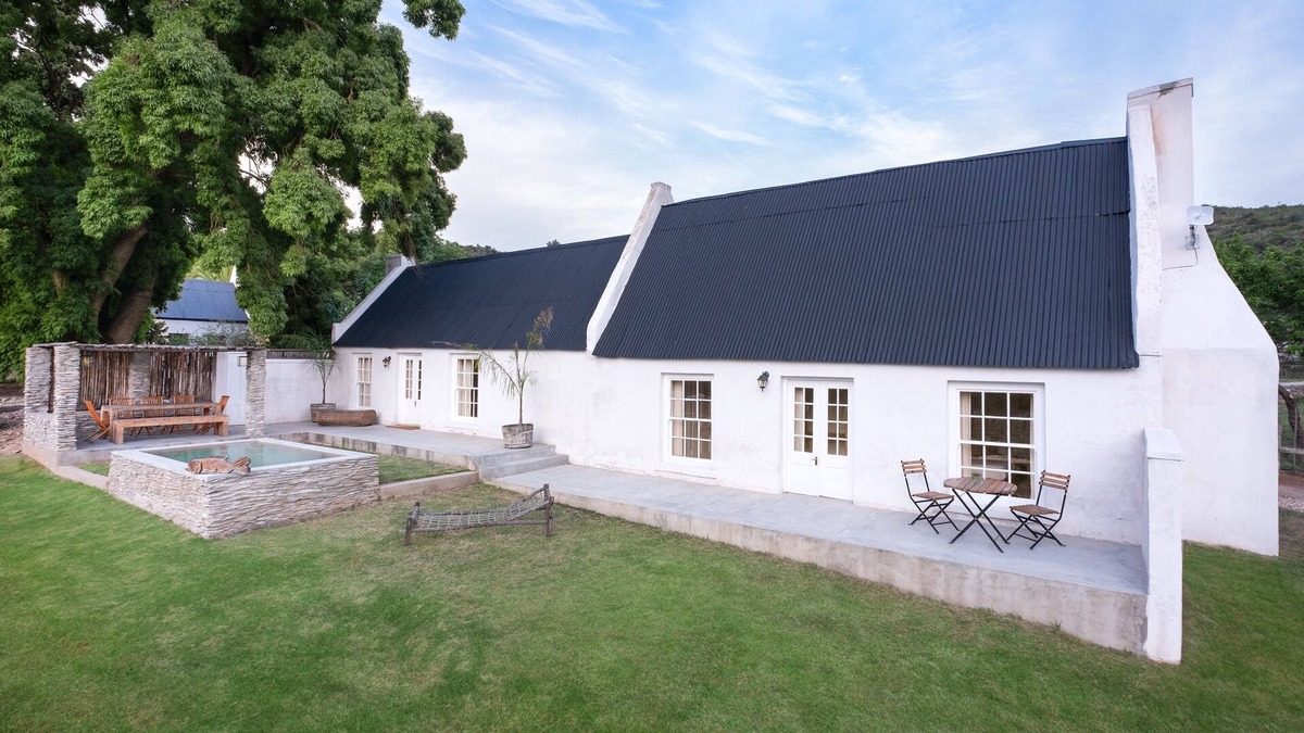 Oudtshoorn House | De Kombuys Estate