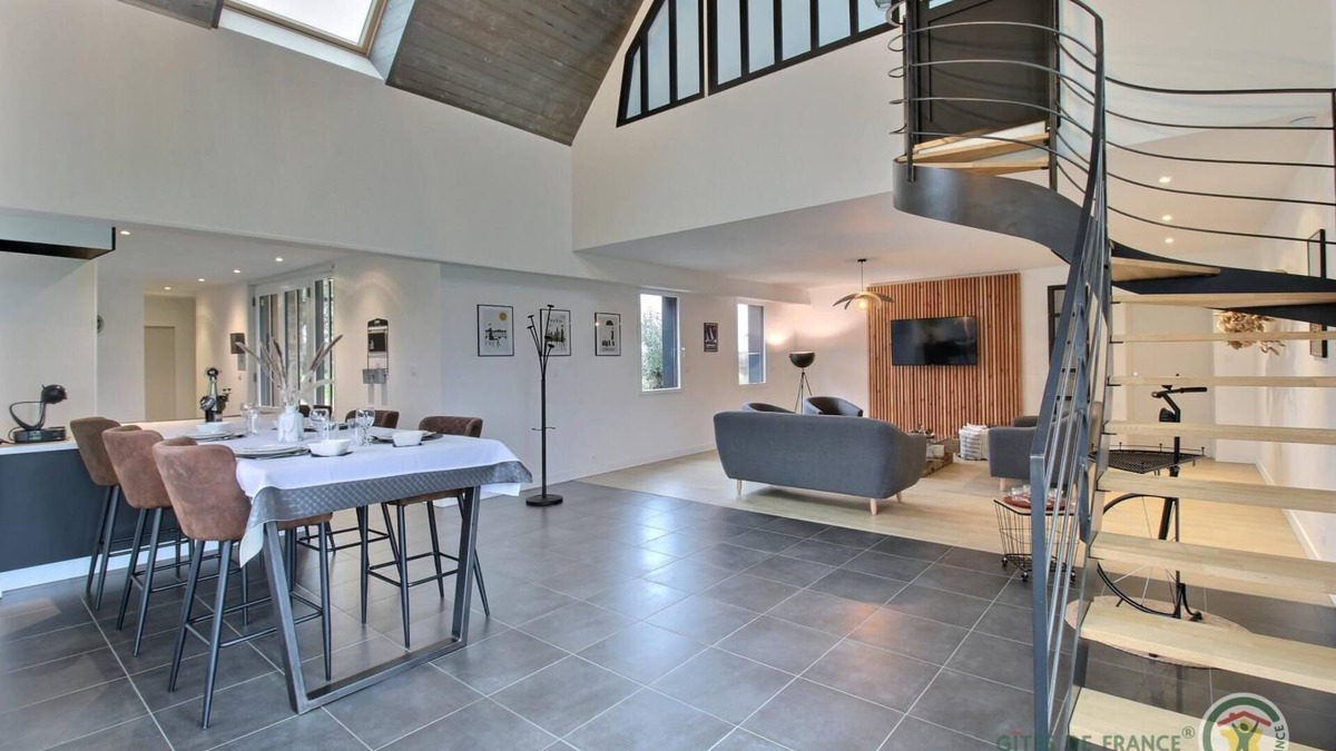 Henanbihen House | De L' EFFET - HENANBIHEN
