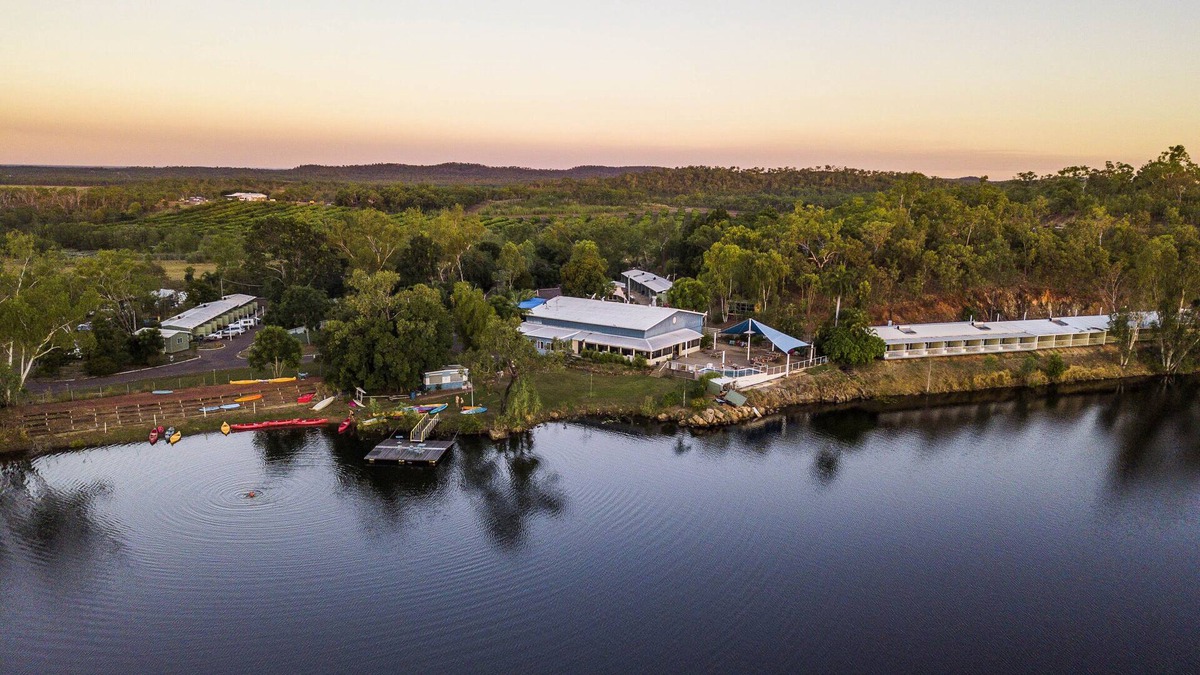 Lake Bennett Resort | De Lago Resort