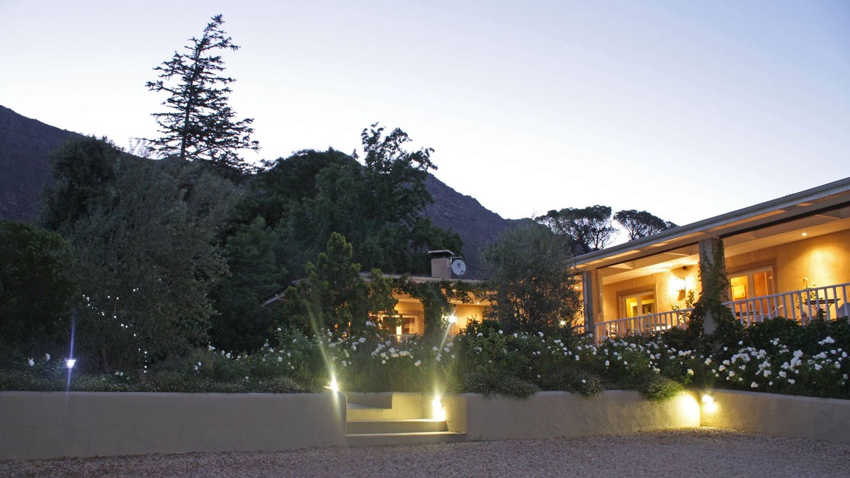 Riebeeck West House | De Langenhof Guest House