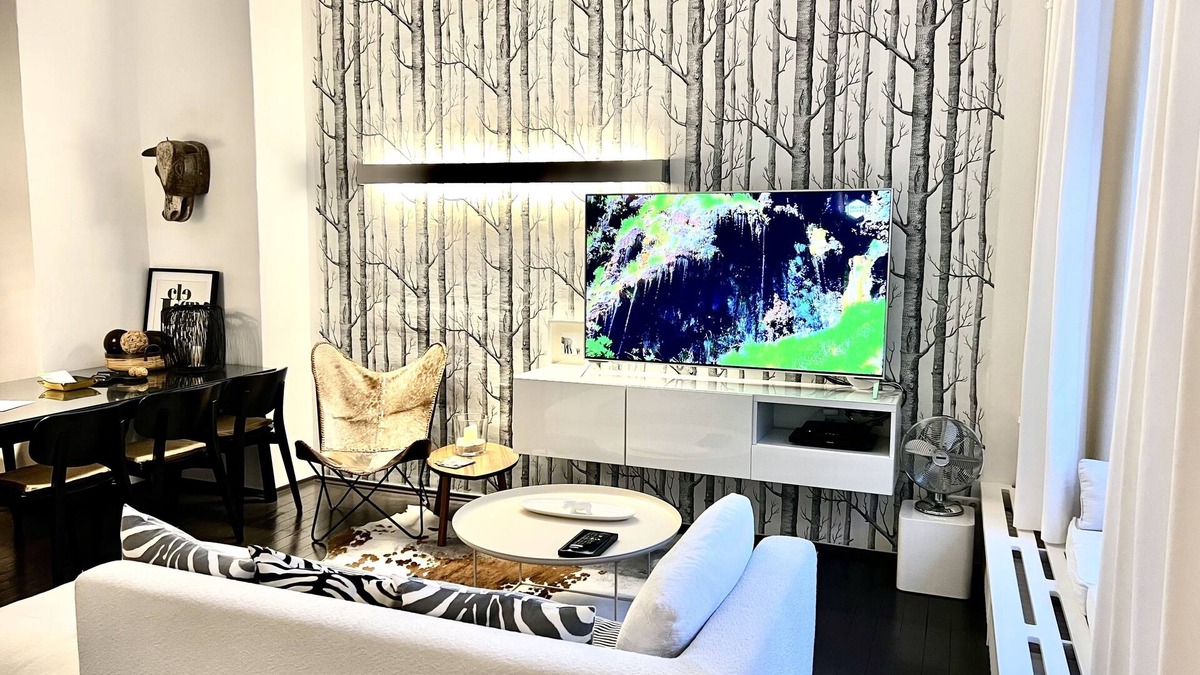 Dreimuhlen Apartment | Best deal in town ! Cocoma Designer Apt deluxe in the center of Munich