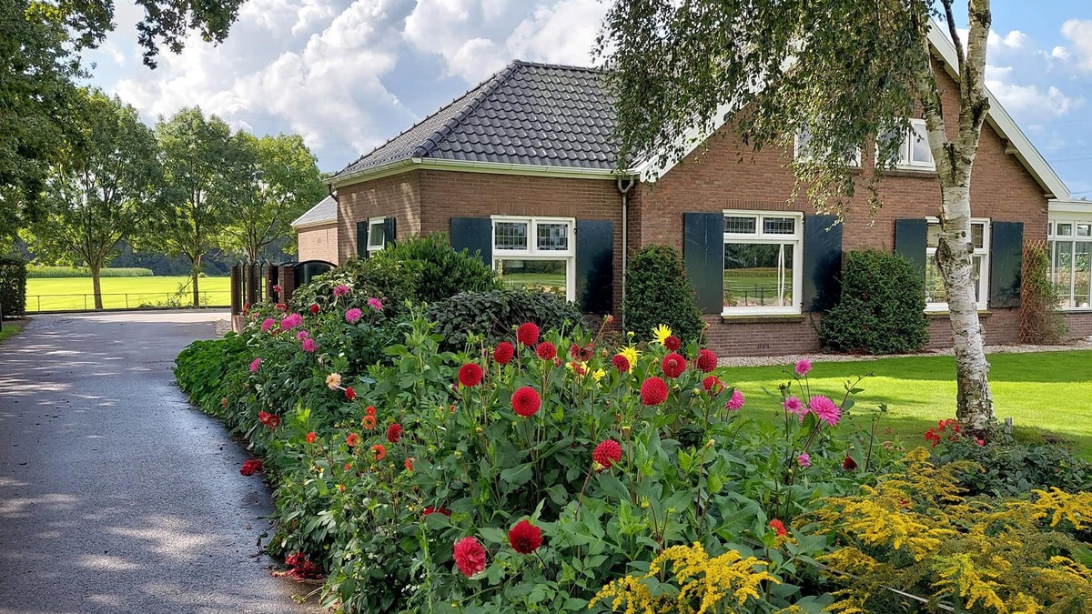 Bunnik Other | De Mast bij Fort Vechten,house in old farmhouse, on the countryside near Utrecht