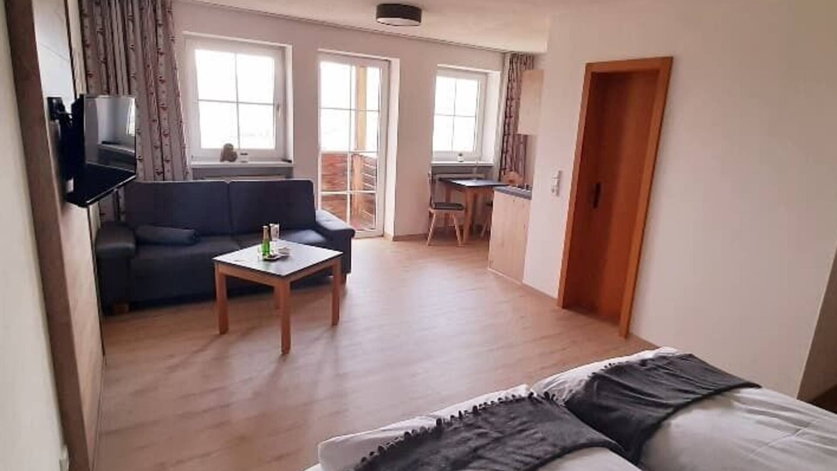 Neukirchen Beim Heiligen Blut Apartment | Apartment for 2 persons with balcony