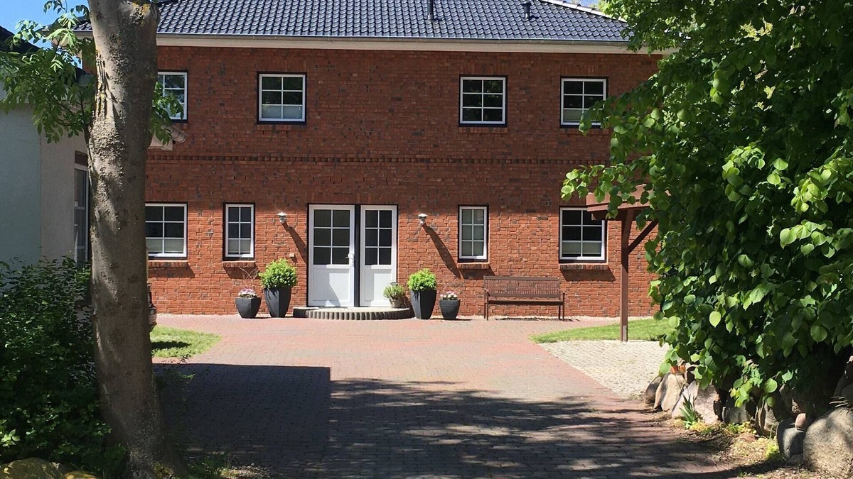 Dannau House | Ferienhaus mit Terrasse in Oldenburg