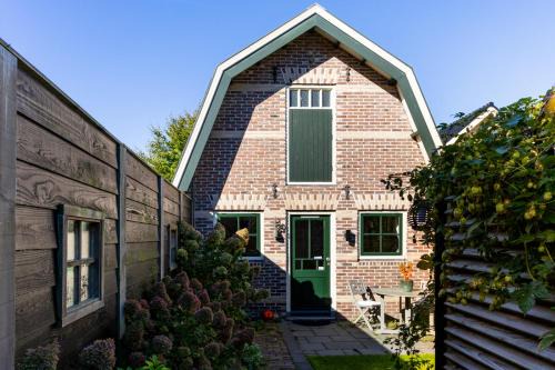 Sint Pancras House | De oude walnoot