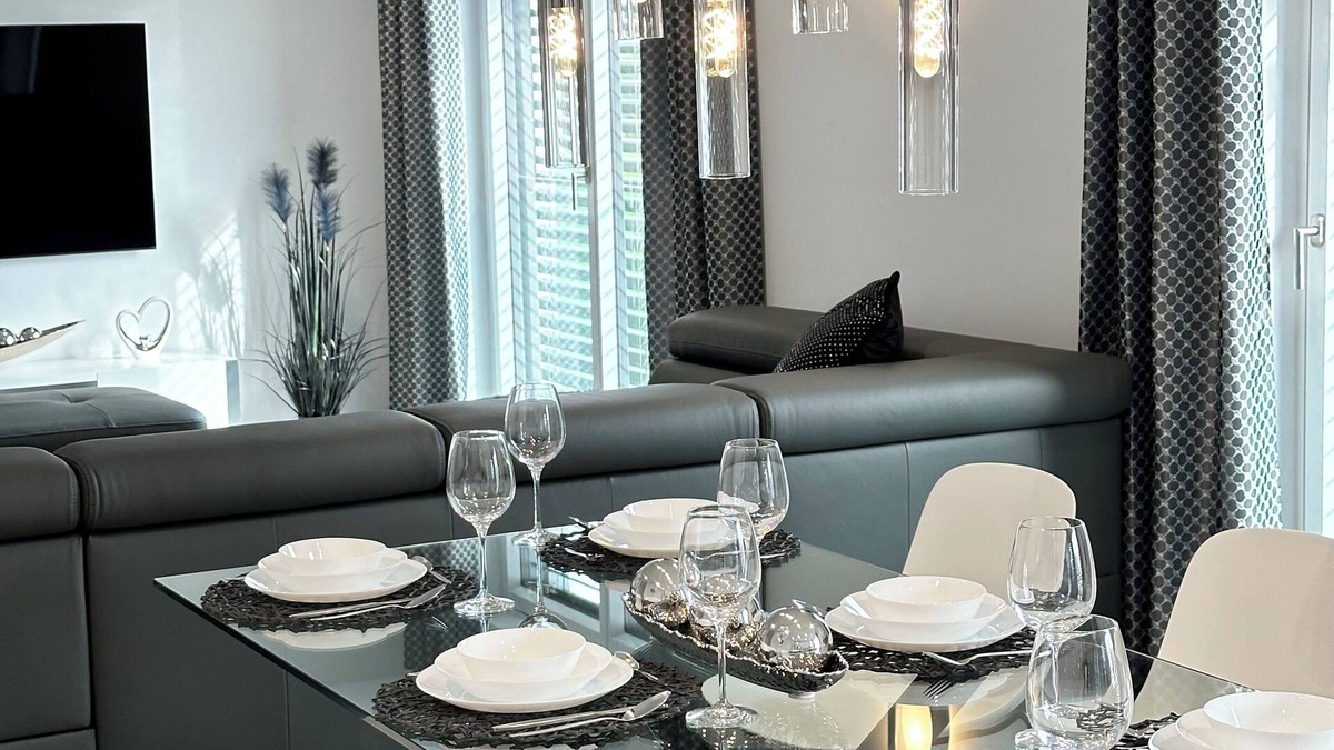 Langweid Apartment | Exclusive Designer - Holiday apartment Black White 124 m²