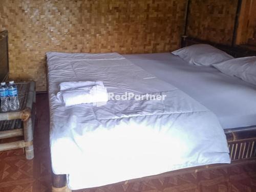 Pamijahan Hotel | De Salak Homestay Gunung Salak RedPartner