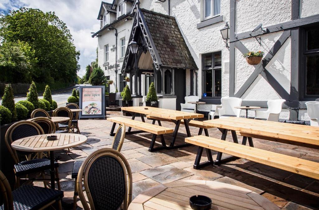 Alderley Edge Hotel | De Trafford Arms by Chef & Brewer Collection