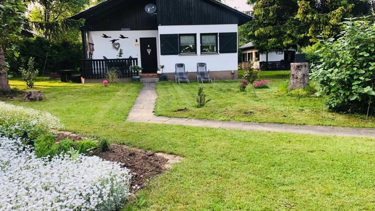 Thalfang House | Comfortable 4 * holiday home, covered terrace, garden, WLAN, incl. additional costs