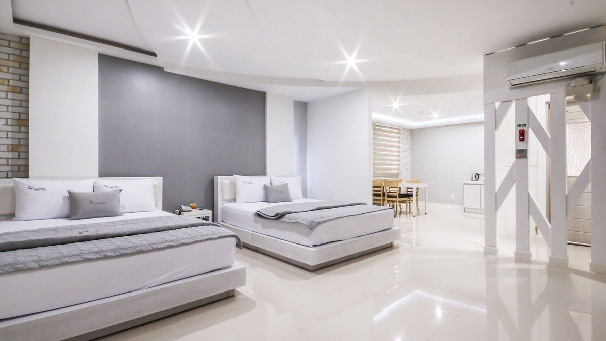 Sindang-dong Hotel | Deagu Seongseo CF